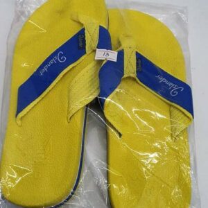ISLANDER slipper yellow size 6